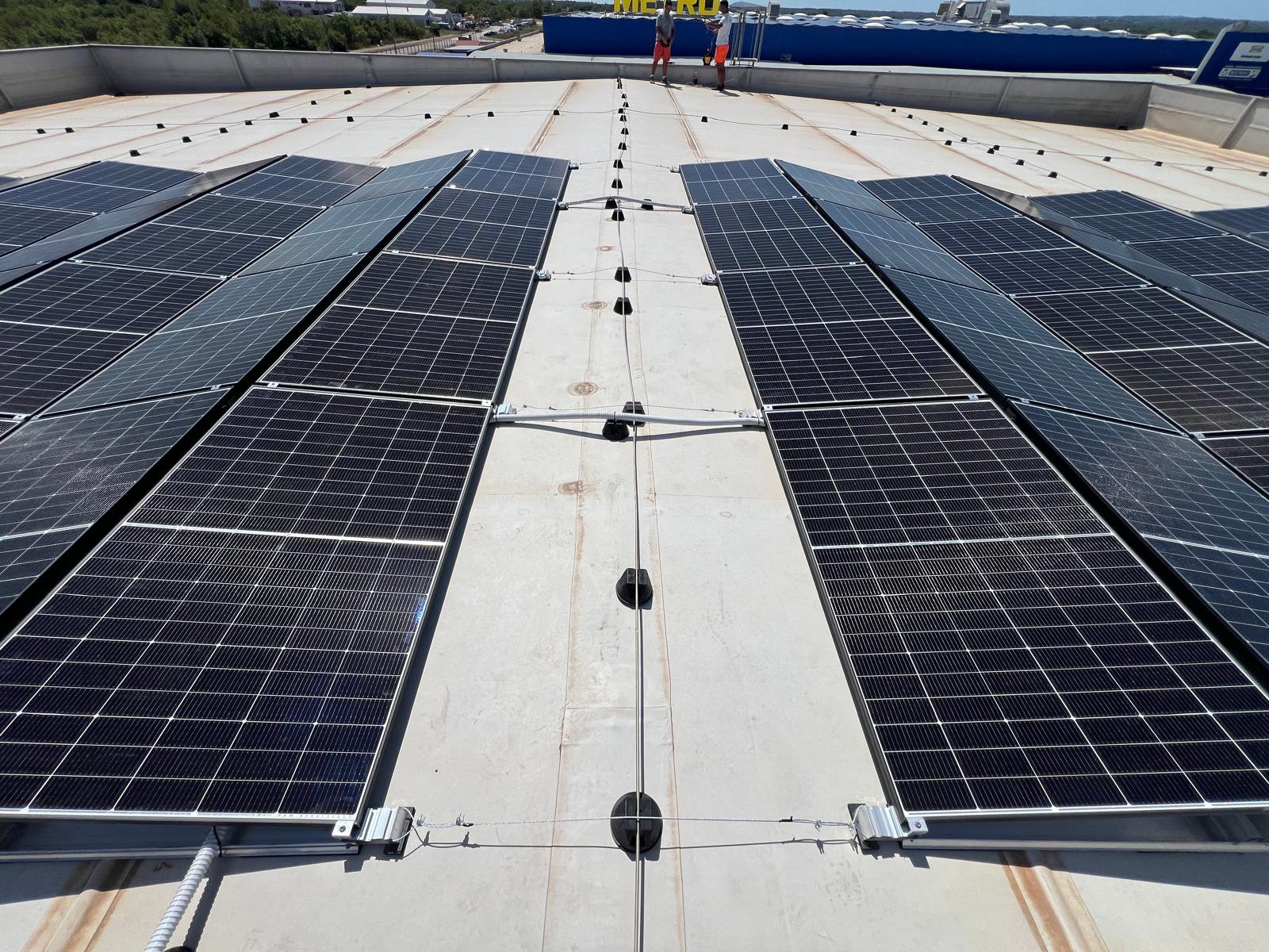 Ugradnja solarne elektrane na ravnom krovu poslovnog objekta, Murvica Donja, Zadarska županija